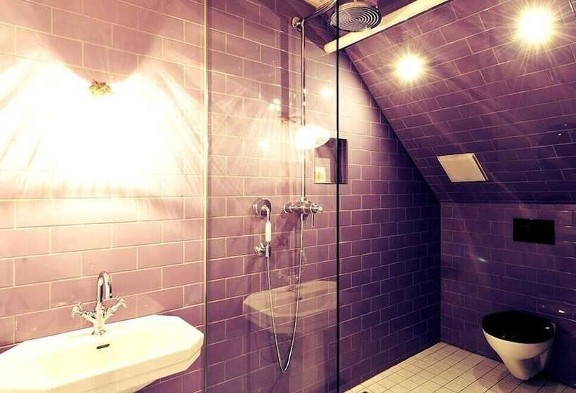 חדר קומפורט, Haus Zauberflote