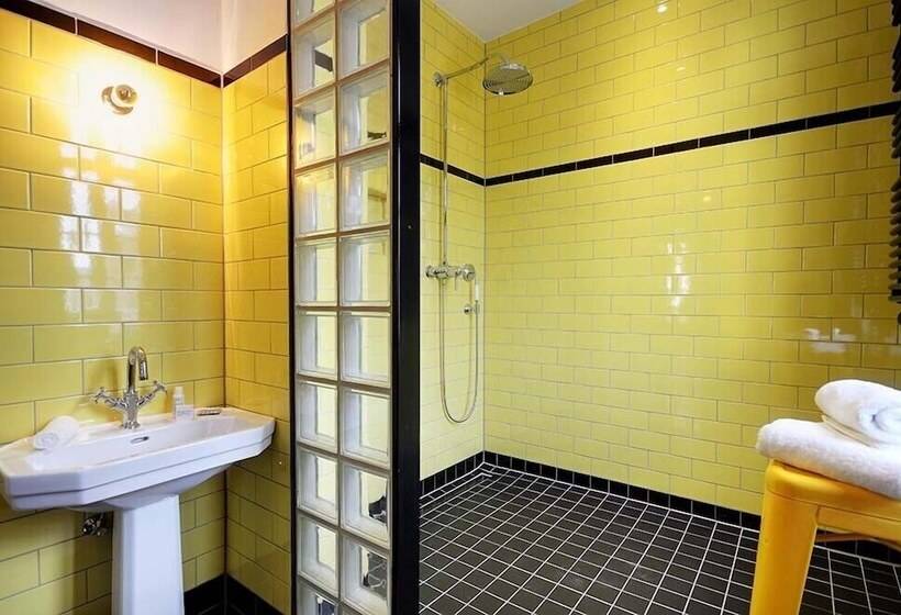 חדר קומפורט, Haus Zauberflote