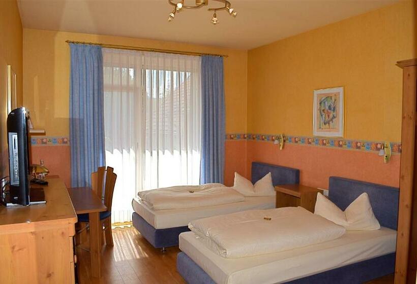 Номер Стандарт, Landgasthof Buch