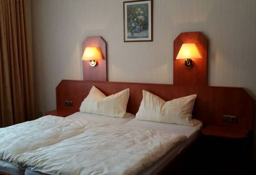 غرفة قياسية, Garni Herzog