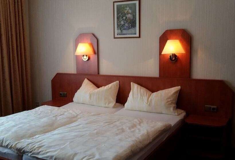 غرفة قياسية, Garni Herzog