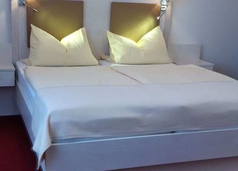 غرفة قياسية, Garni Herzog