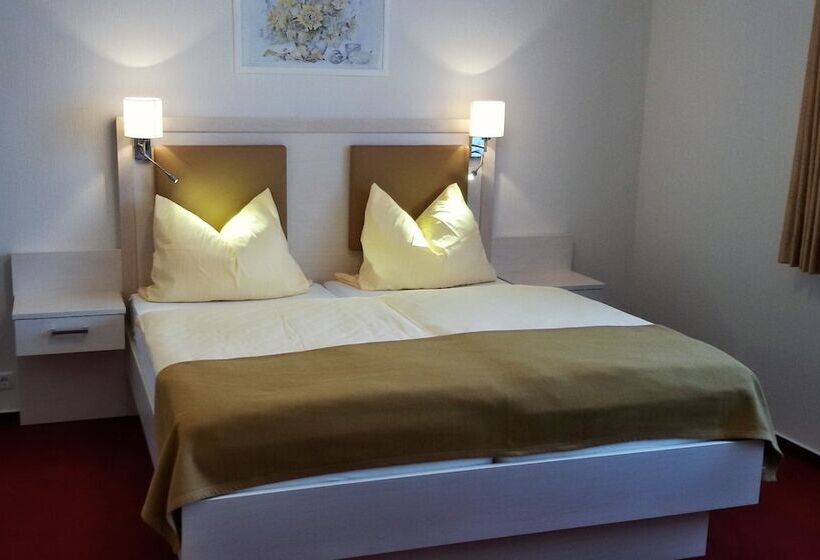 غرفة قياسية, Garni Herzog