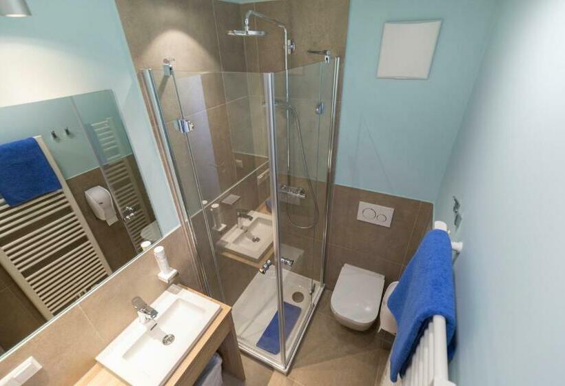 スタンダードルーム, Landgasthof Zahn