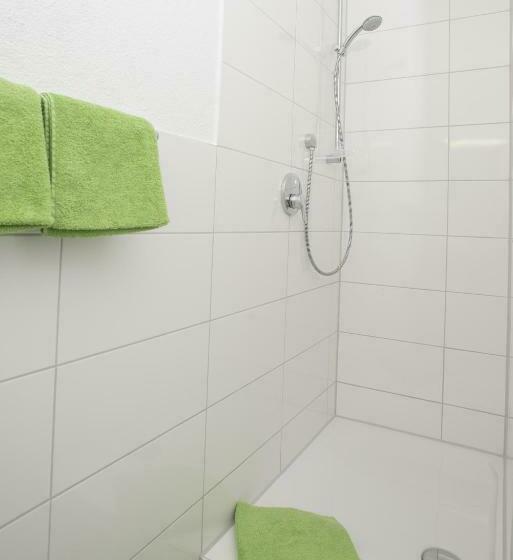 スタンダードルーム, Landgasthof Zahn