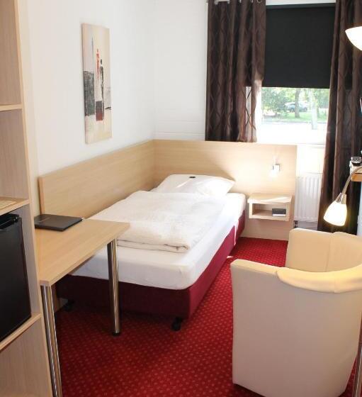 اتاق استاندارد یک نفره, Pur