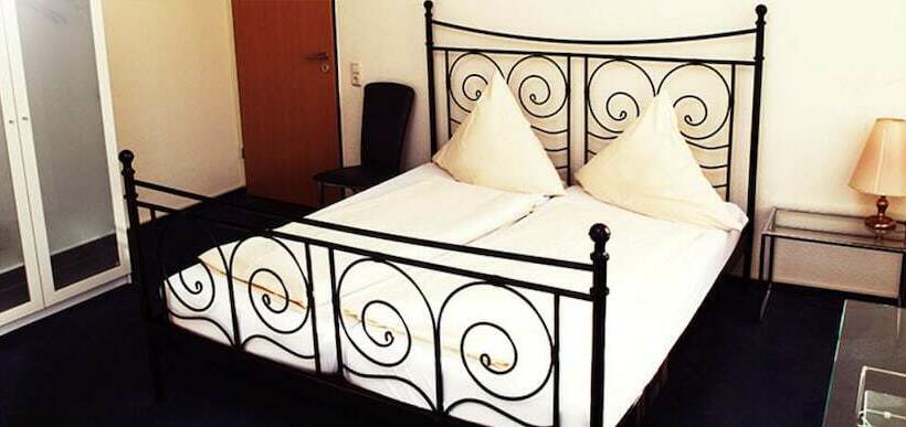 Номер Стандарт, Restaurant Soers