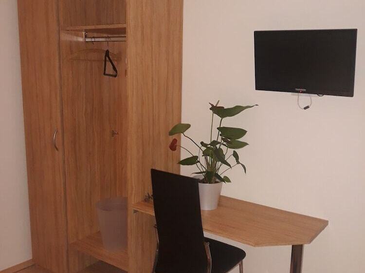 스탠다드 싱글 룸, Restaurant Stern