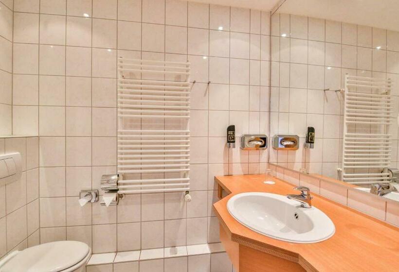 Номер Стандарт Индивидуальный, & Restaurant Zur Zwiebel