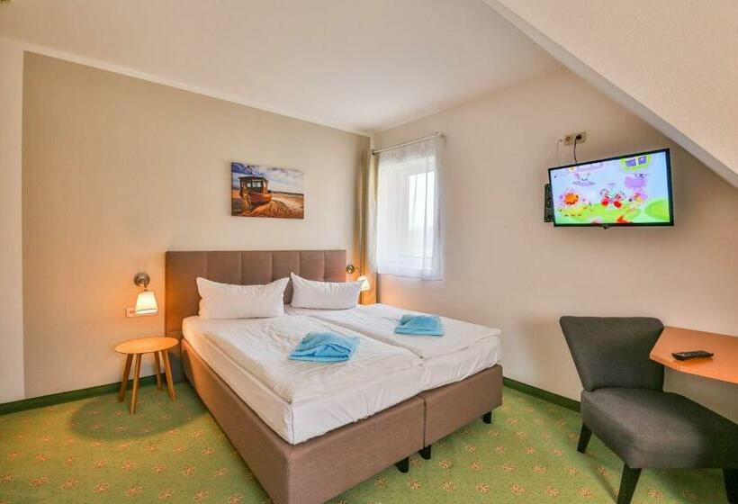 Номер Стандарт, & Restaurant Zur Zwiebel