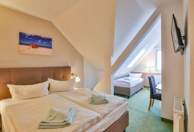 Семейный Номер, & Restaurant Zur Zwiebel