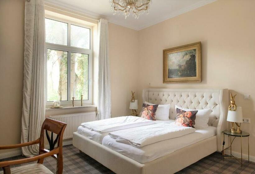 스탠다드 룸, & Restaurant Raueneck