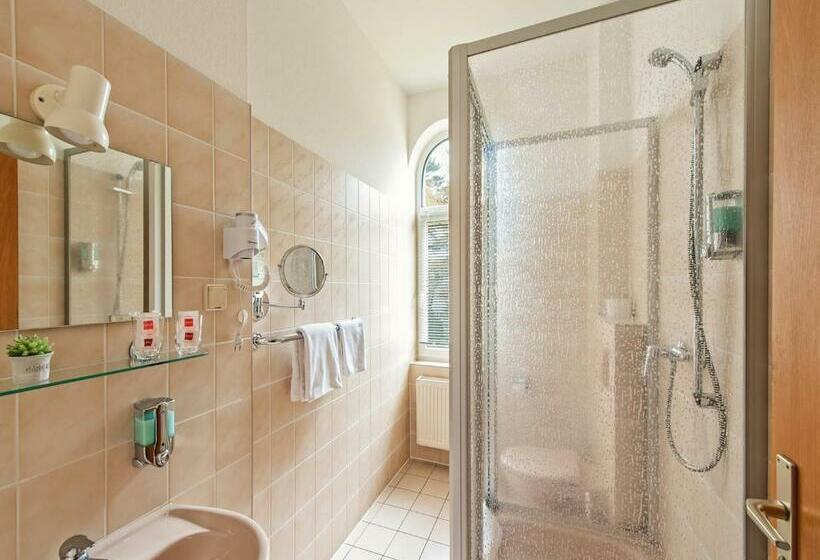 스탠다드 룸, & Restaurant Raueneck