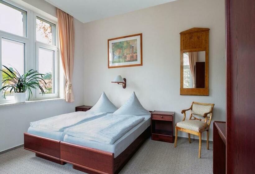 스탠다드 룸, & Restaurant Raueneck