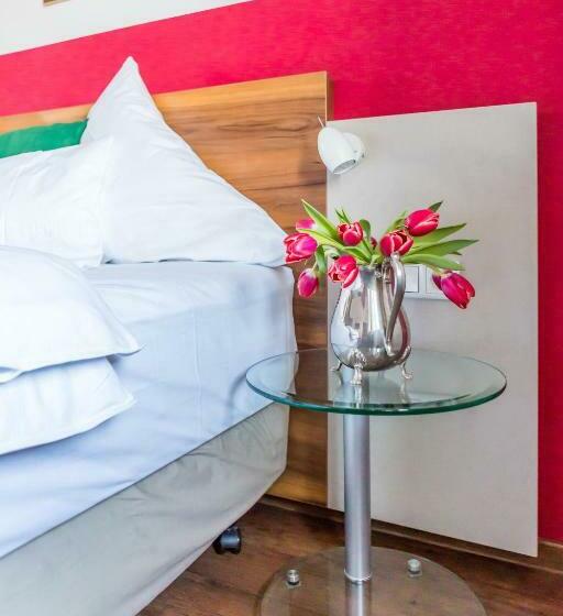 Номер Стандарт Индивидуальный, Vorderburg