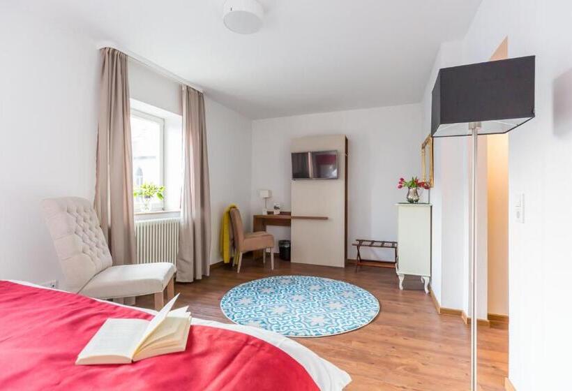 Номер Superior Одноместный, Vorderburg