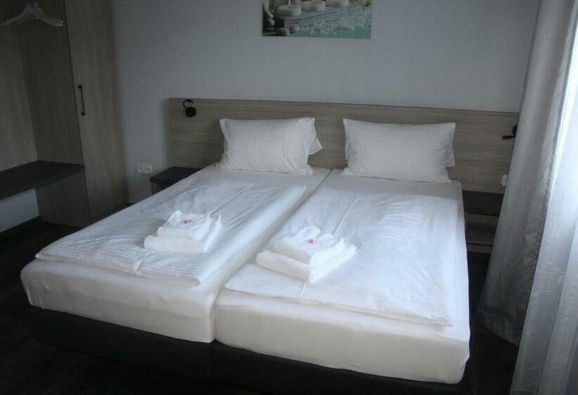Номер Стандарт, Landgasthof Bikerhotel Arnold