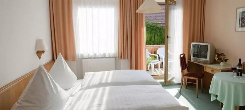 اتاق استاندارد, Landhotel Gasthof Schreiner