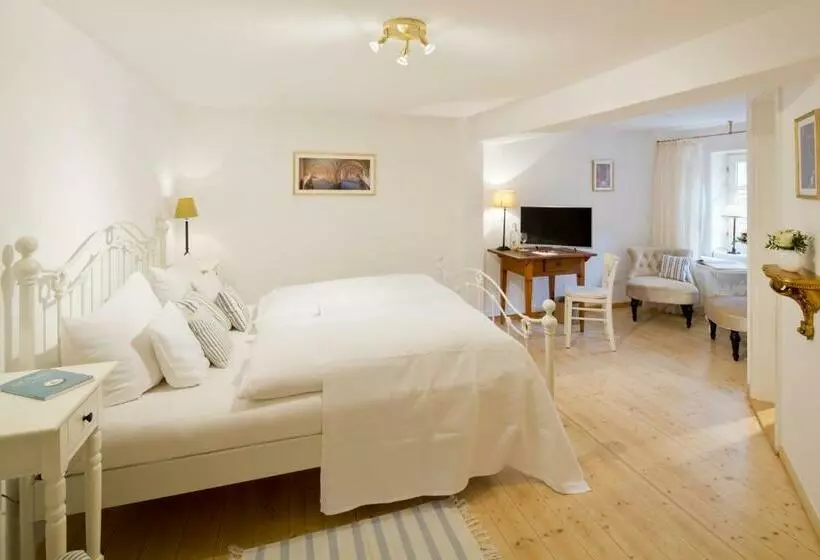 اتاق استاندارد, Romantik Hotel Landhaus Bärenmühle