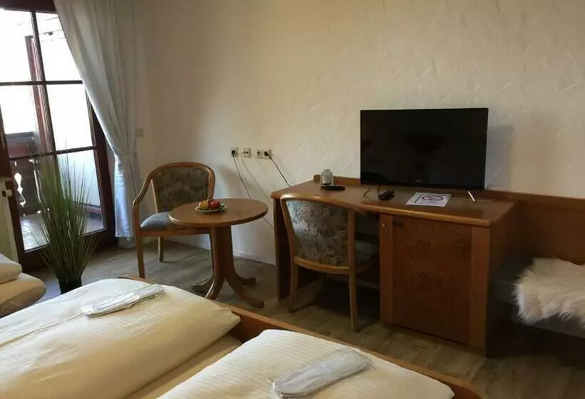 バルコニー付きスタンダードルーム, See Hotel Storchenmuehle