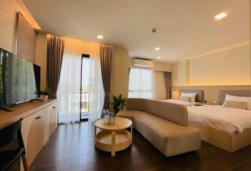 Deluxe-huone, บ้านสุขใจ สามใบเถา