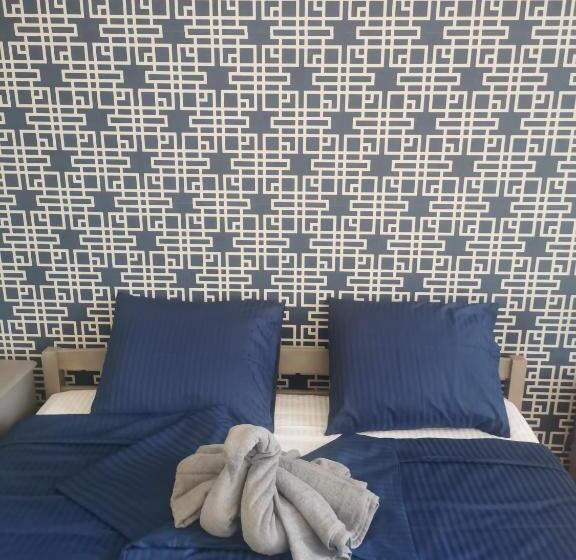 اتاق استاندارد با سرویس بهداشتی مشترک, Telegrafs