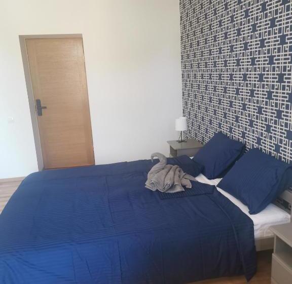 اتاق استاندارد, Telegrafs