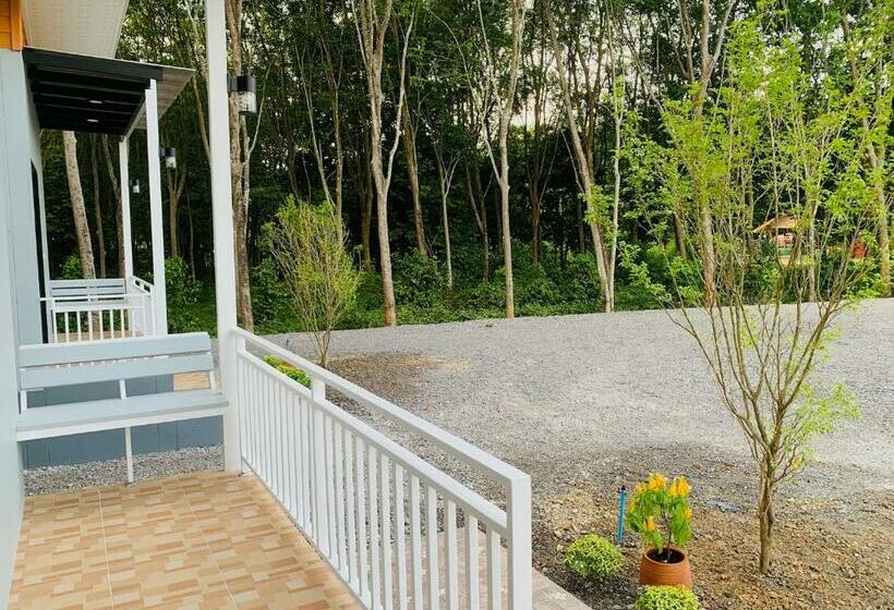 Camera Standard con Balcone, Suanvadee Resort สวนวดี รีสอร์ท