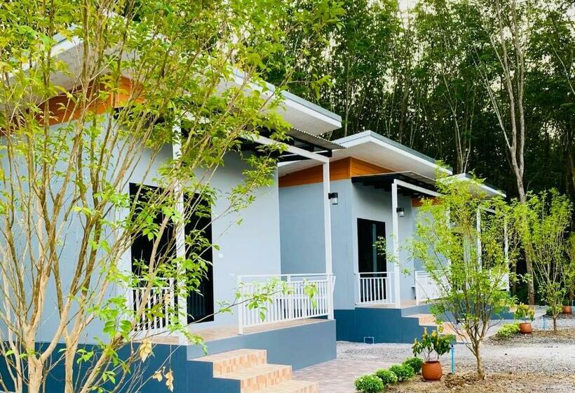 스탠다드 룸 가든 전망, Suanvadee Resort สวนวดี รีสอร์ท