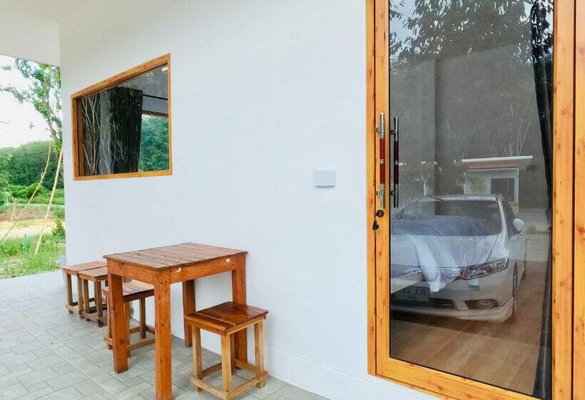 패밀리 룸, Suanvadee Resort สวนวดี รีสอร์ท