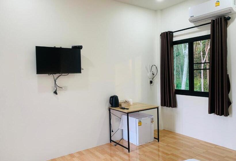 Camera Standard con Balcone, Suanvadee Resort สวนวดี รีสอร์ท