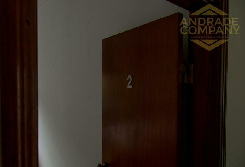 Дом 3 Спальни, Casa Da Calçada Guest House