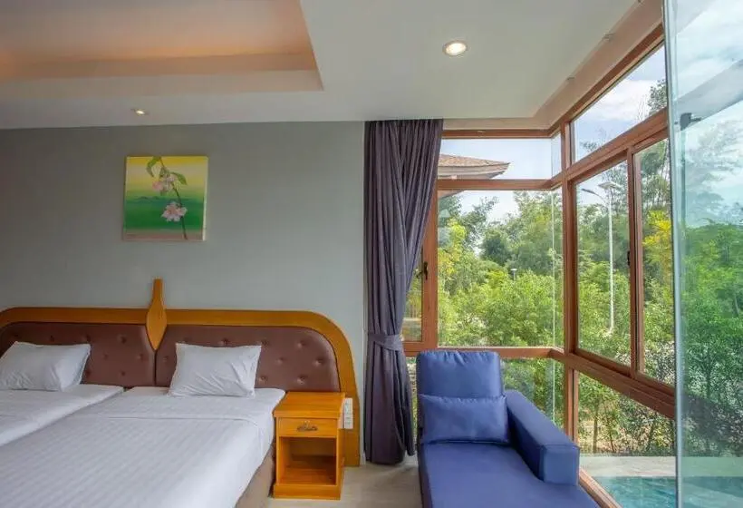 Standard Neljän Hengen Huone, Nakaburi Sanctuary Resort&spa