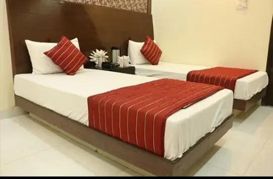 デラックスルーム, Priya Palace By Byob Hotels