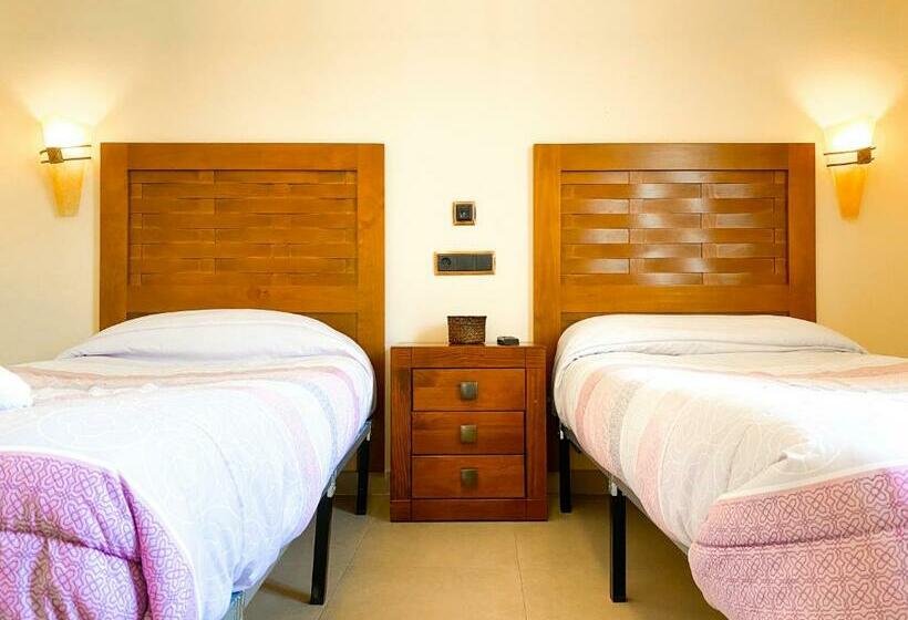 스탠다드 룸, Hostal Ainoa