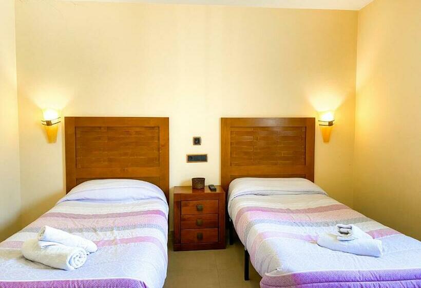 스탠다드 룸, Hostal Ainoa