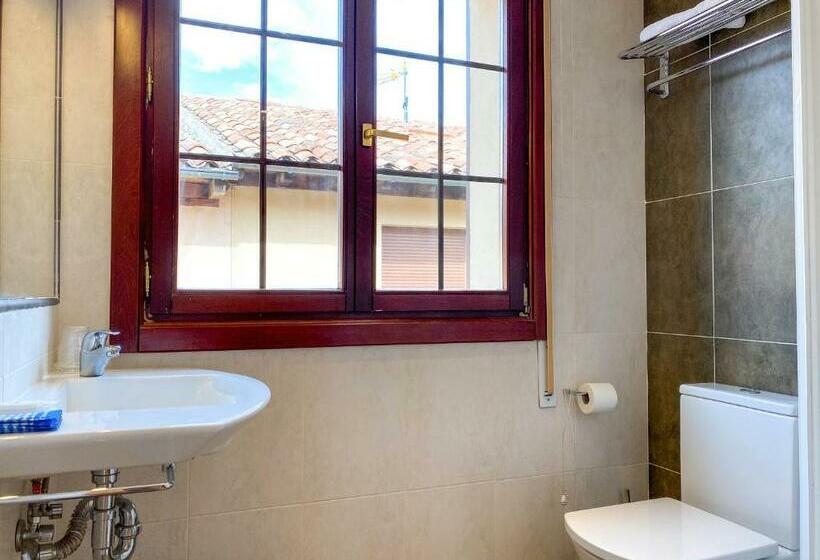 스탠다드 룸, Hostal Ainoa