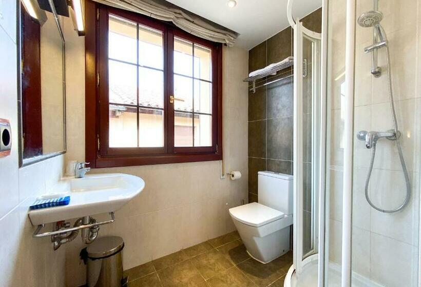 Номер Стандарт, Hostal Ainoa