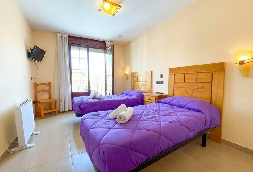 스탠다드 발코니 룸, Hostal Ainoa