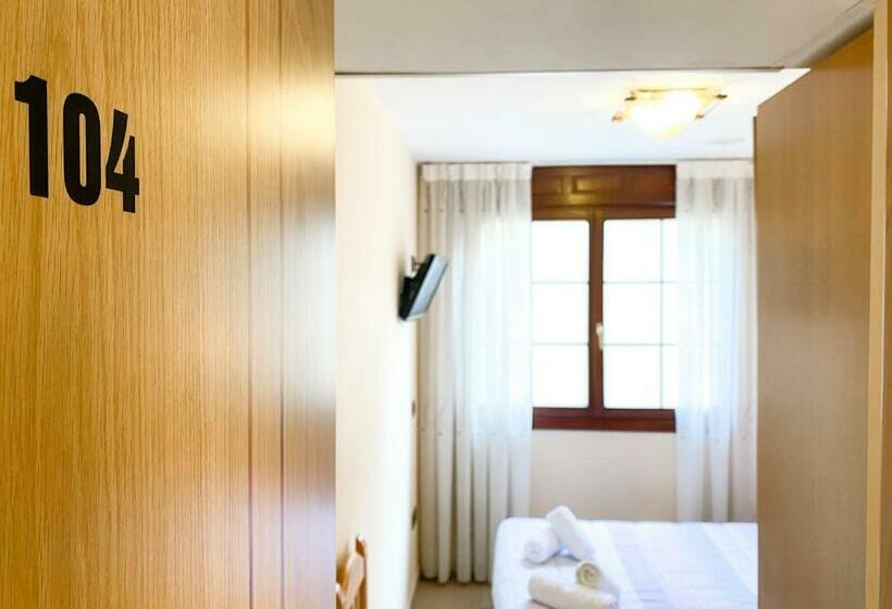 스탠다드 룸, Hostal Ainoa