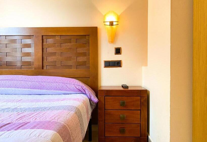 스탠다드 룸, Hostal Ainoa