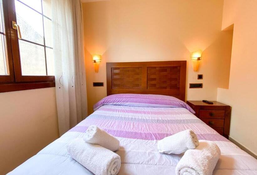 스탠다드 룸, Hostal Ainoa