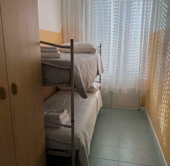 חדר אקונומי, Montebello Nuova Gestione