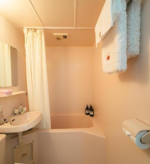 ファミリールーム, The Brueys Lodge Tangram Madarao