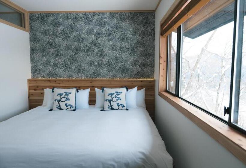 סוויטה משפחתית, The Brueys Lodge Tangram Madarao