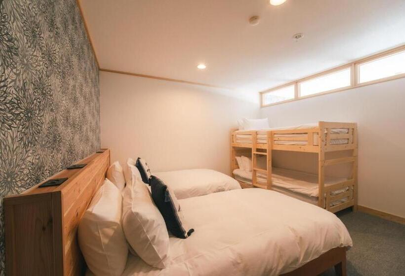 סוויטה משפחתית, The Brueys Lodge Tangram Madarao