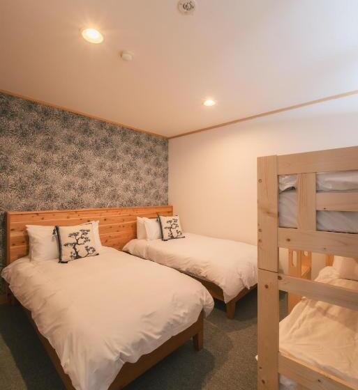 סוויטה משפחתית, The Brueys Lodge Tangram Madarao