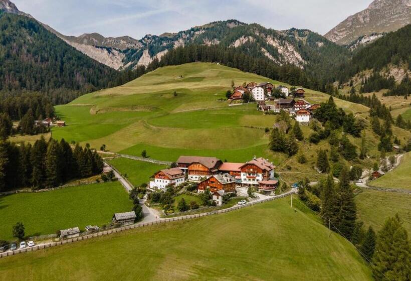 バルコニー付きスタンダードトリプルルーム, Tlisöra Speckstube