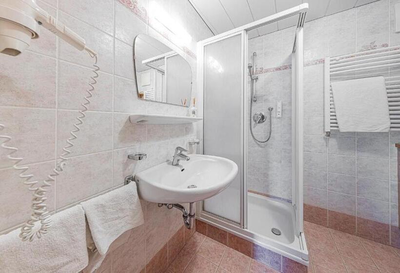 テラス付き１ベッドルームアパートメント, Tlisöra Speckstube