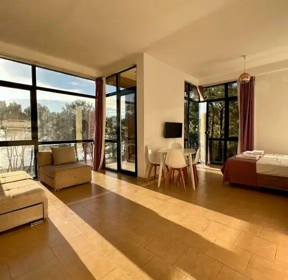 استودیوی لوکس, Aparthotel Majak Shekvetili